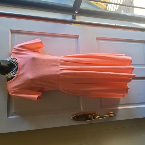 LULAROE DRESS - Picture 1 of 6